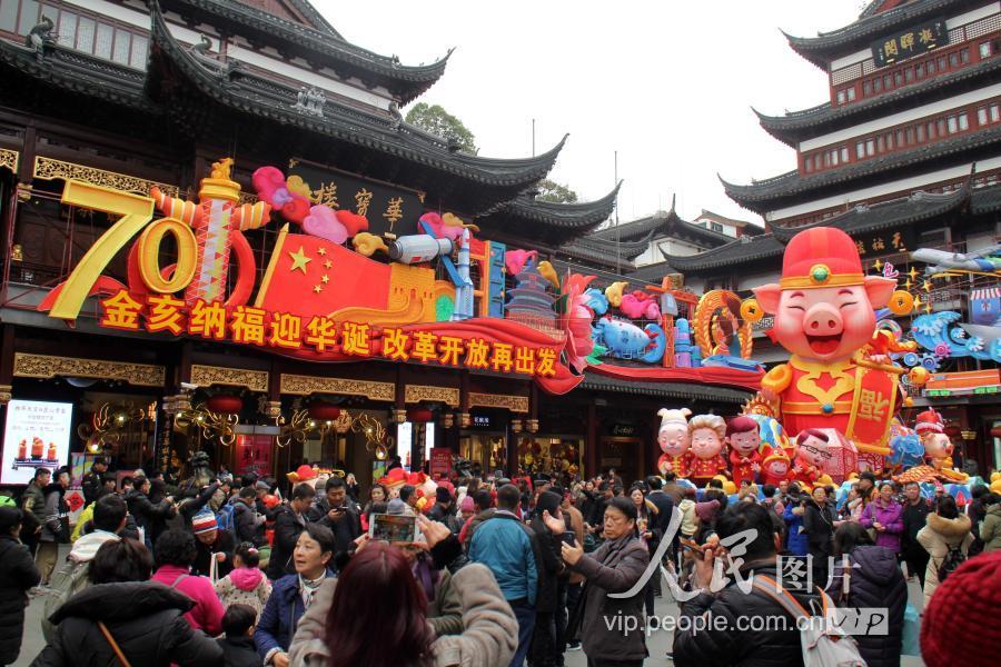 今期生肖送财神，龙虎一齐去出征打一最佳生肖请全面释义、解释与落实、精准解答解释落实